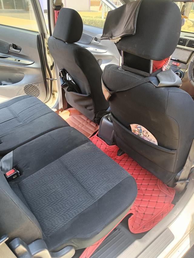 โตโยต้า​ อแวนซ่าListed items  Registration date: August 9, 2012  Registration number KP 7468  Phuket Province  Type: Passenger car with a capacity of รูปที่ 9