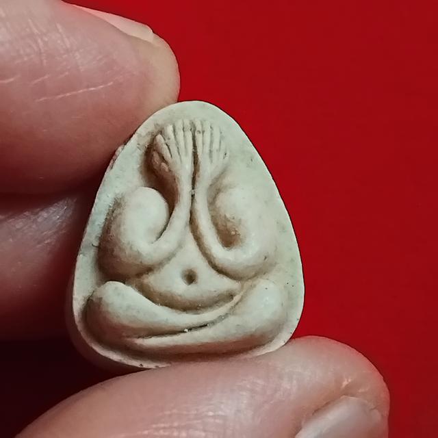 พระเครื่องปิดตา หลวงปู่โต๊ะมหาเสน่สวยๆ รูปที่ 8