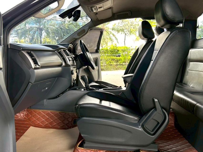 ขายรถ Ford Ranger 2.2XLT Open CAB HI-RIDER ปี 2018 สีดำ เกียร์ออโต้ 12