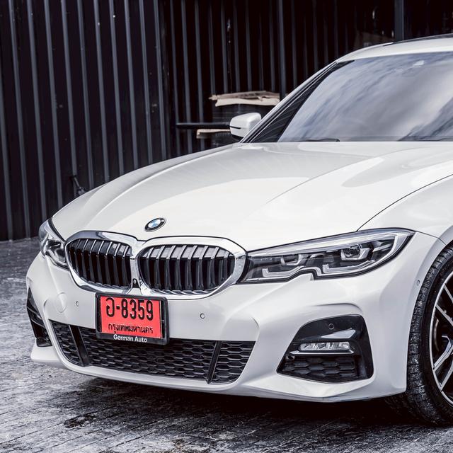 รหัสรถ 67GG2435 BMW 330e g20 MSport ปี 2021
