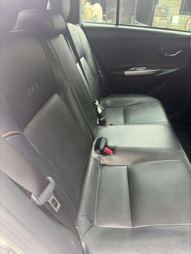 Yaris 2014 2