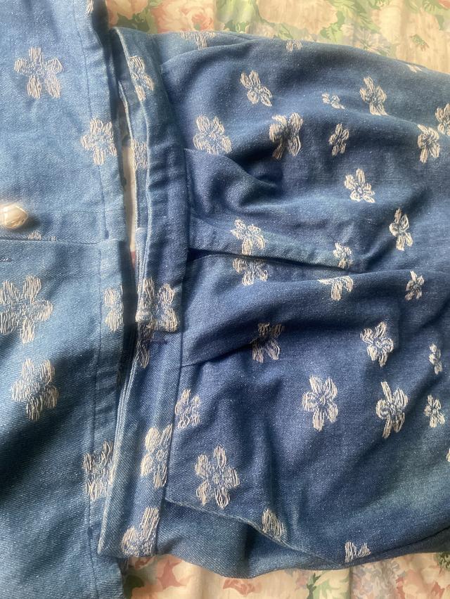 เสื้อผ้ามือสองคุณภาพดี