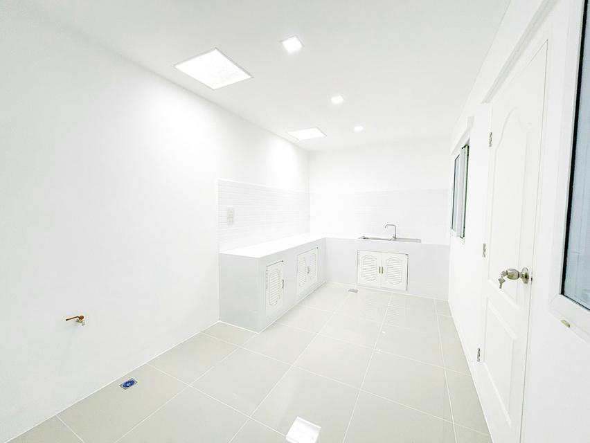 🏡✨ ขายทาวน์โฮม 2 ชั้น ทำเลดี ใกล้ศาลายา ราคาคุ้มเพียง 1.69 ล้านบาท ✨🏡 7