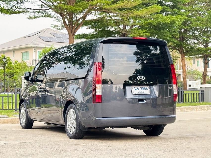 รหัสรถ AVA3888 ⭐️ Hyundai Staria 2.2 Diesel ปี 2022 เจ้าของเดียว