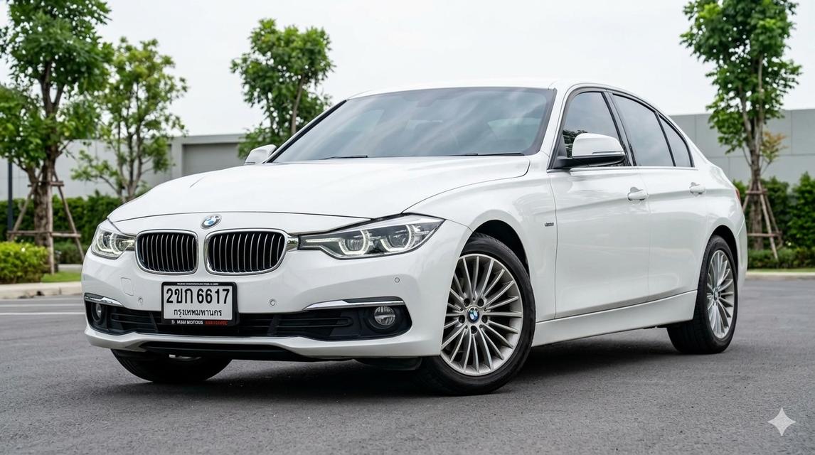 🚗 BMW 320i Luxury F30 AT ปี 2018