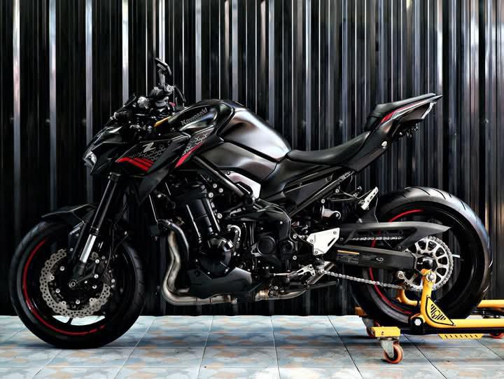 Kawasaki Z900 สวยใหม่ๆ 6