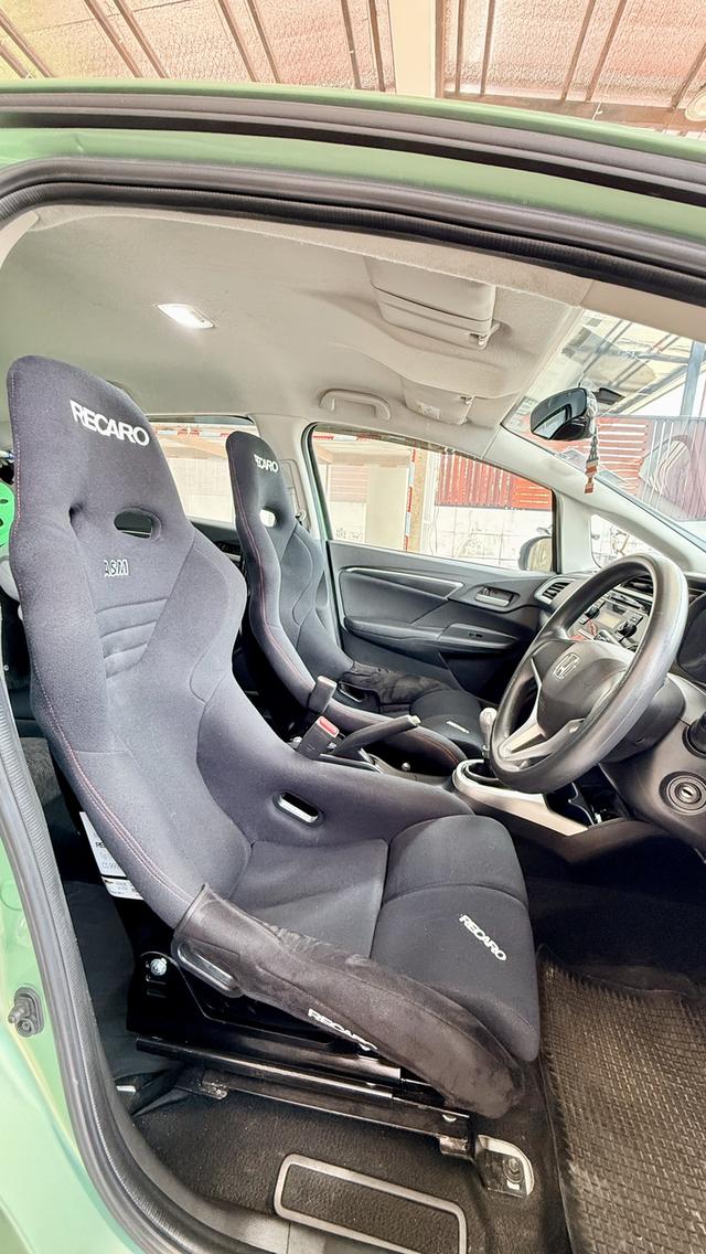 Honda Jazz GK MT ปี 2016 รูปที่ 12