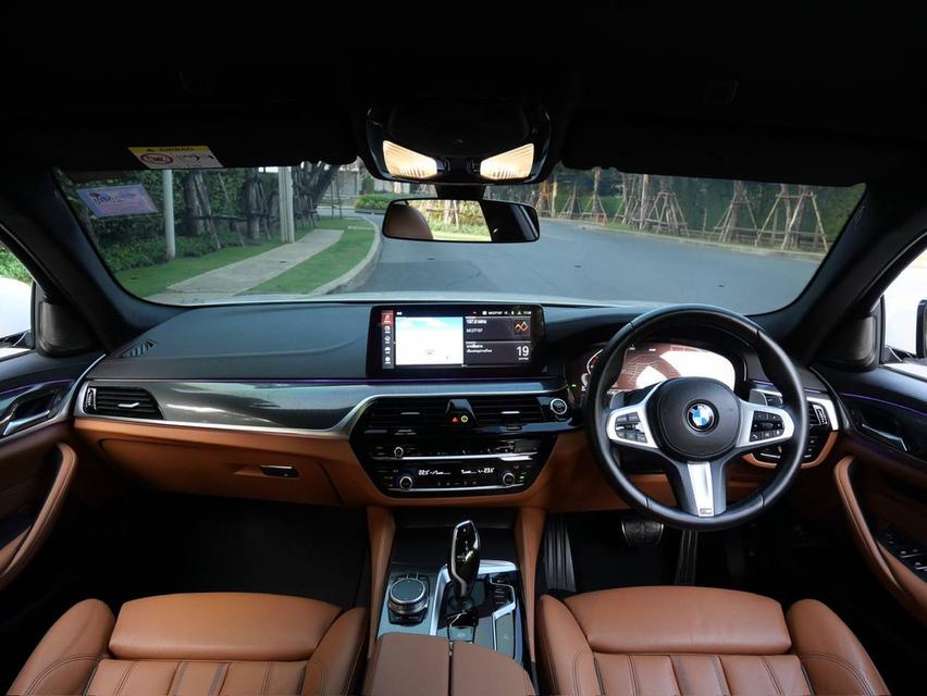 2021 BMW 520d M-Sport LCi ราคาเพียง 1,840,000 บาท รูปที่ 8