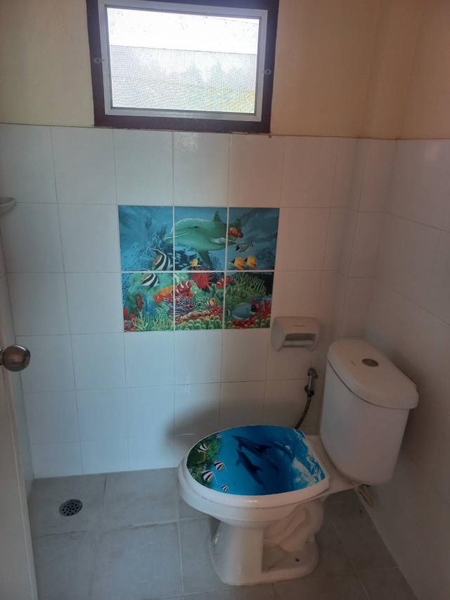 ให้เช่าบ้านเดี่ยว 2 ชั้น 20 ตร.ว. พร้อมเฟอร์นิเจอร์ ราคาถูกมาก ตำบลโคกคาม บางปะม้า สุพรรณบุรี ( เจ้าของปล่อยเช่าเอง ) 10