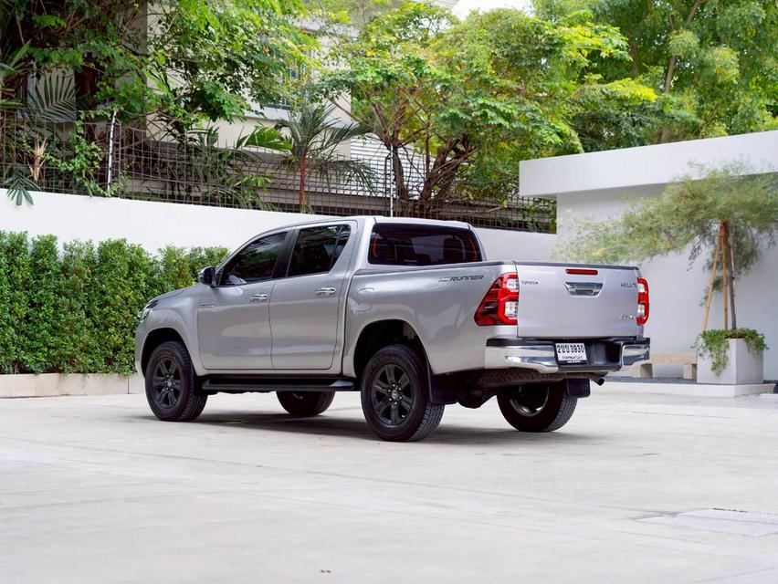 Toyota Revo 2.4 Prerunner ปีจด 2021