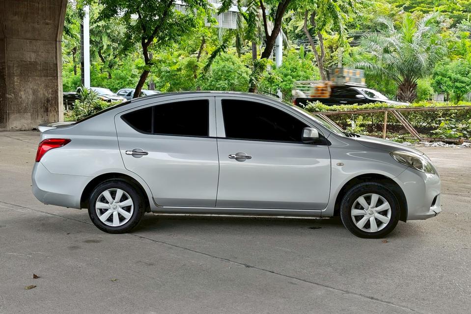 Nissan Almera 1.2 E AT ปี 2015 รถสวยไมล์น้อย 85,xxx km.