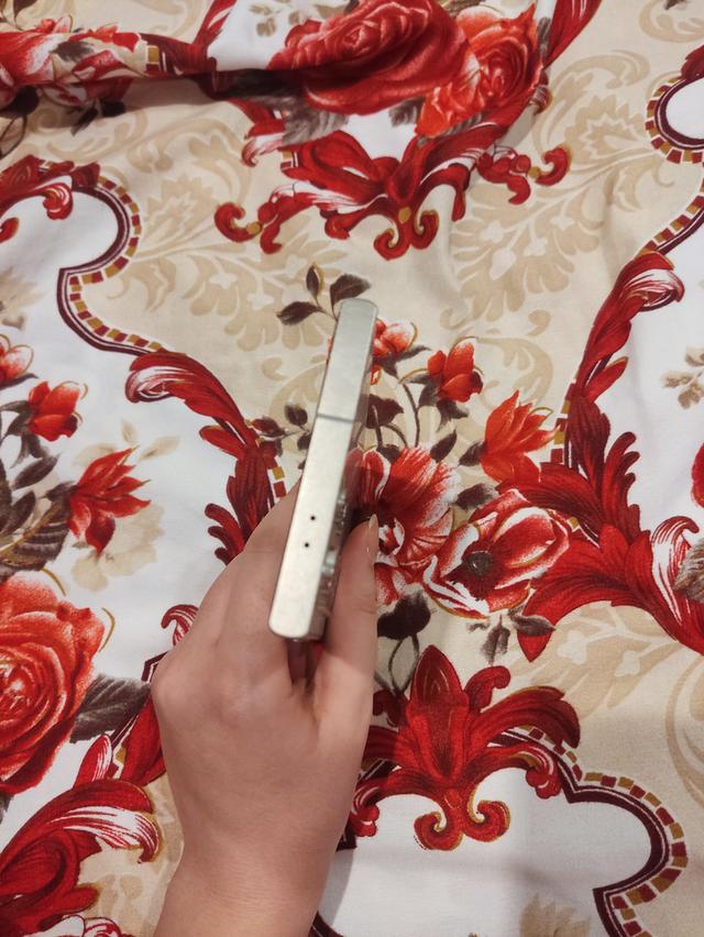 New Samsung S24 Ultra  4