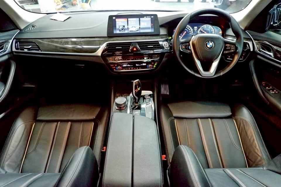 BMW 520d Sport 2.0 (G30) ปี 2017 วิ่ง 13x,xxx KM. 9