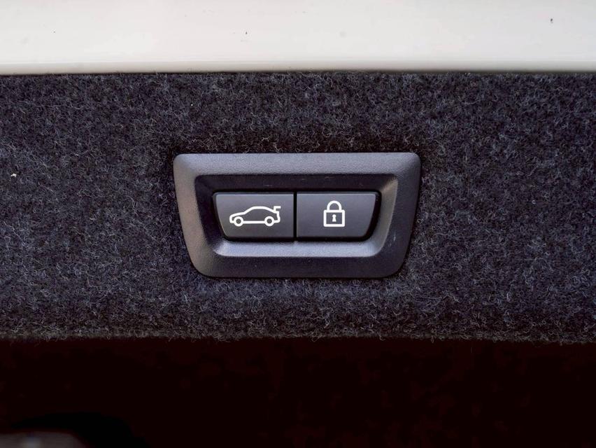 BMW 530e M Sport ปีจด 2019 ประกันเครื่องเกียร์3ปี /30,000 km. รูปที่ 9