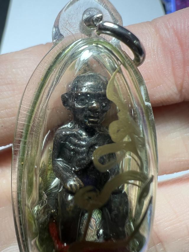 ⚰️ The Golden Oil Spirit: Look Krok Thep Rit "Wealth Caller" (Inlaid in Nam Man Prai) - Kruba Dhammamuni 2010 รูปที่ 8