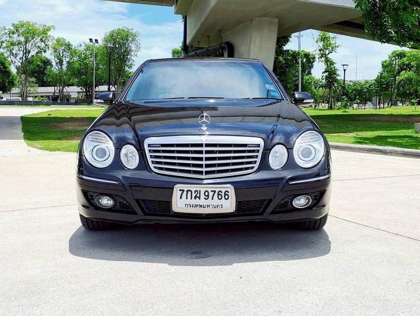 BENZ  E200  W211 NGT โรงงาน ปี 2009  รถสภาพสวยเดิมๆไม่มีอุบัติเหตุ ติดแก๊สจากโรงงาน