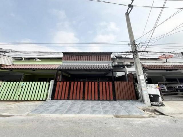 PB5284 ให้เช่าทาวน์เฮ้าส์ หมู่บ้านธนะสิน ซอยนวมินทร์66 บ้านรีโนเวทใหม่