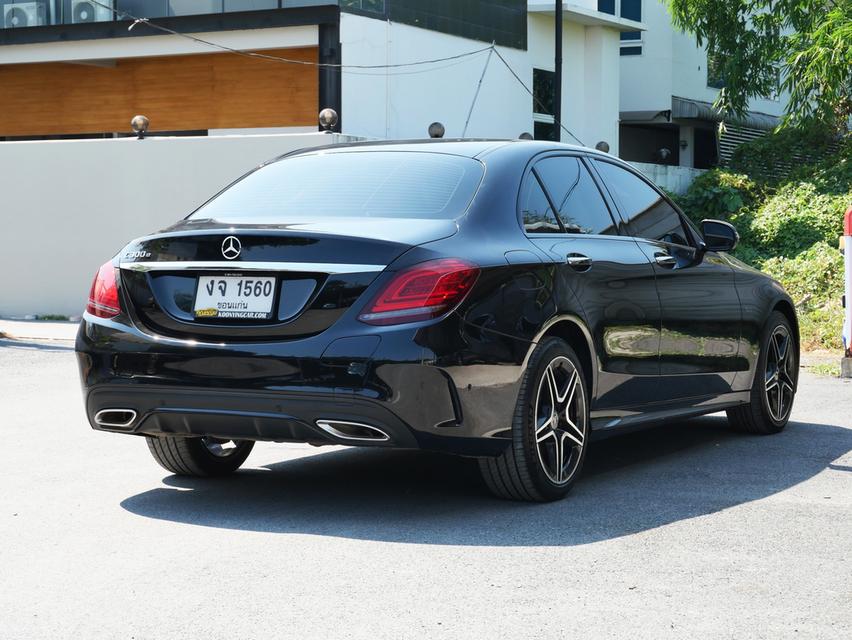 Benz C300e AMG Sport Plug-in Hybrid ปี 2021 เลขไมล์ 55,xxx km.