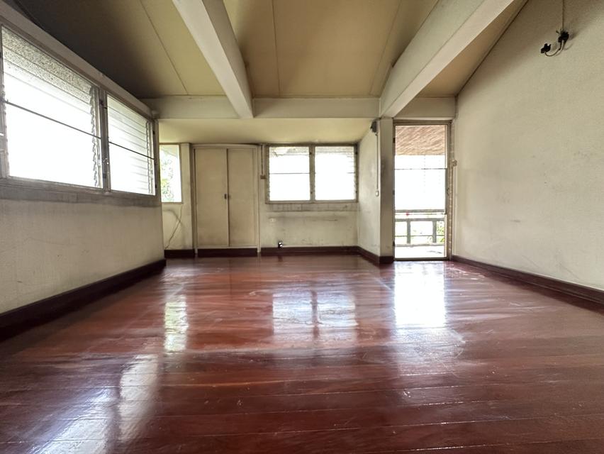 ขายบ้านพร้อมที่ดินใกล้ MRTบางซ่อน ซอยกรุงเทพ-นนท์ 27 6