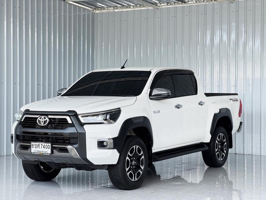 รถมือเดียว REVO 2.4 Mid ยกสูง 4ประตู เกียร์ออโต้