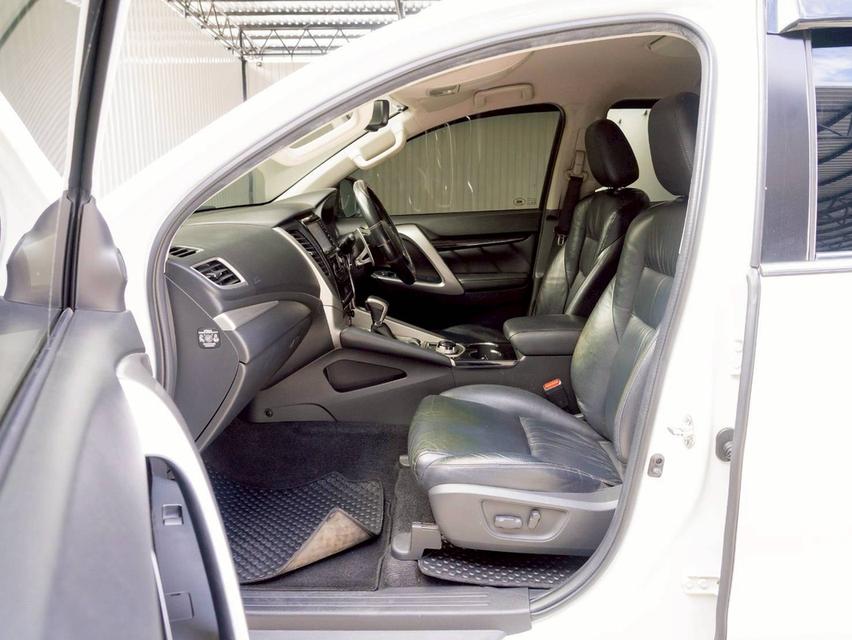 Mitsubishi  Pajero Sport 2.4 GT 4WD  ปีจด 2019 11