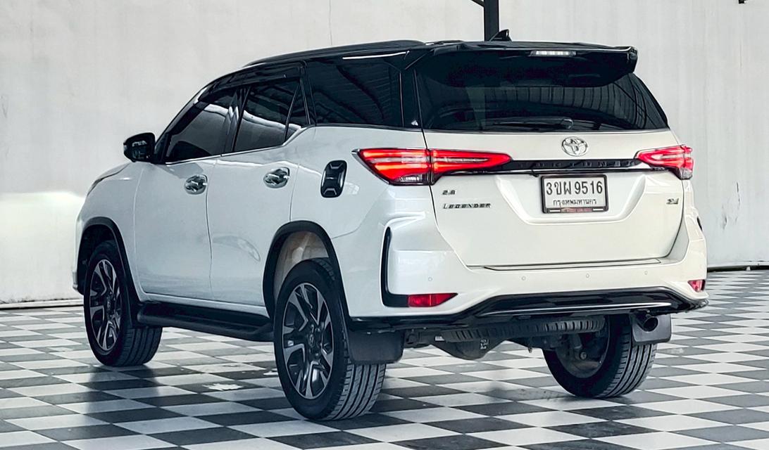 Toyota Legender 2.8 4WD ปี 2020จด2022 ✅ ฟรีค่าจัด-ค่าโอน ✅ ฟรีประกันภัย ✅ ฟรี พรบ 2