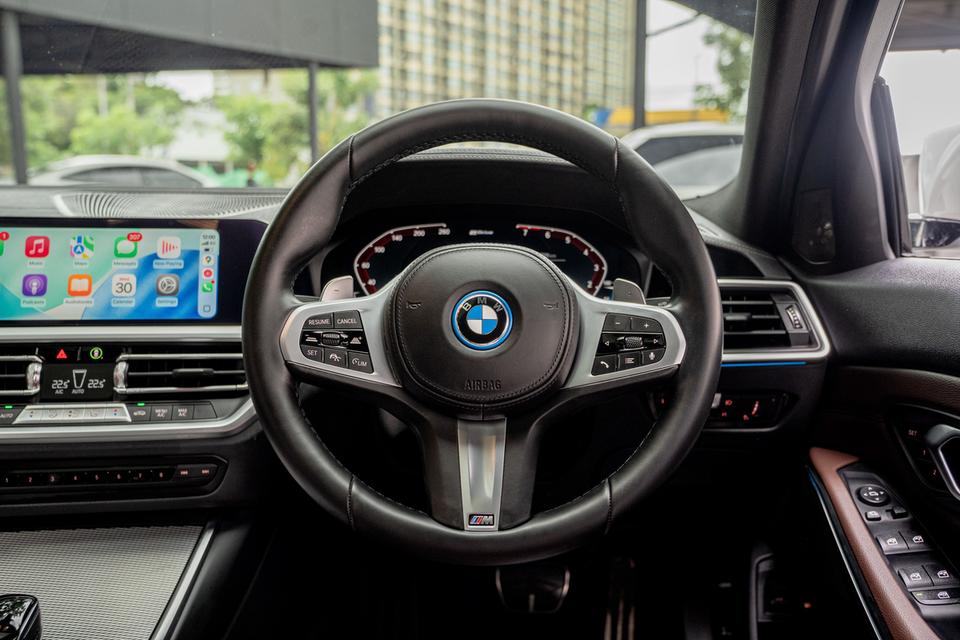 BMW 330e M Sport Plug-in Hybrid ปี 2022 🛒 เข้าใหม่วันนี้! 60,xxx km. งานดี พร้อมBSI & Warranty 2 ปี💥