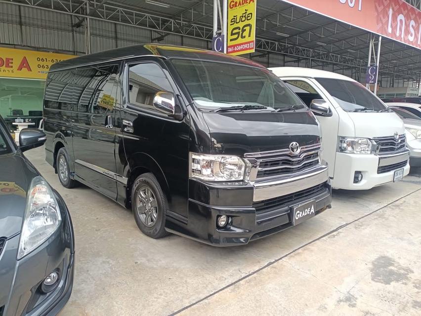 รถ Toyota Ventury มือสอง