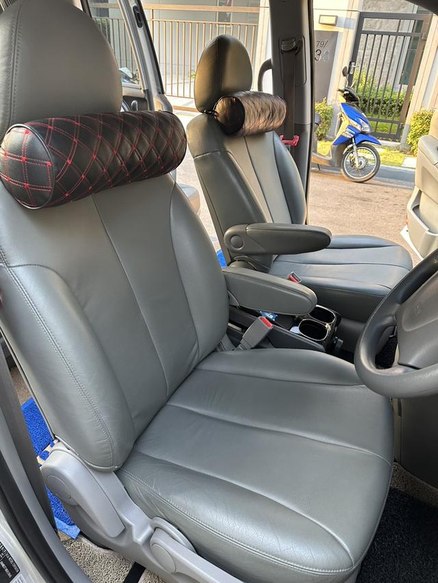 ขาย Kia Grand Carnival 2.9L LX ปี 2012 ดีเซล เกียร์ออโต้ 10