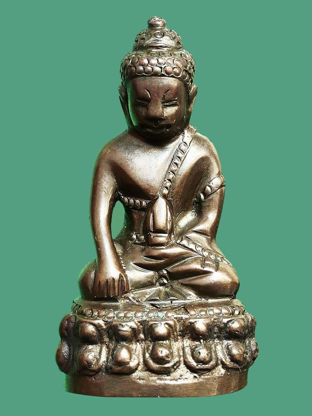 พระกริ่งใหญ่ สังฆราชแพ วัดสุทัศน์ ปีพ.ศ.2479 เนื้อสำริด เก่าๆ 1
