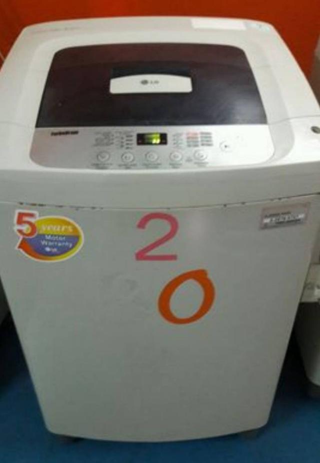 เครื่องซักผ้าหยอดเหรียญมือสอง  1