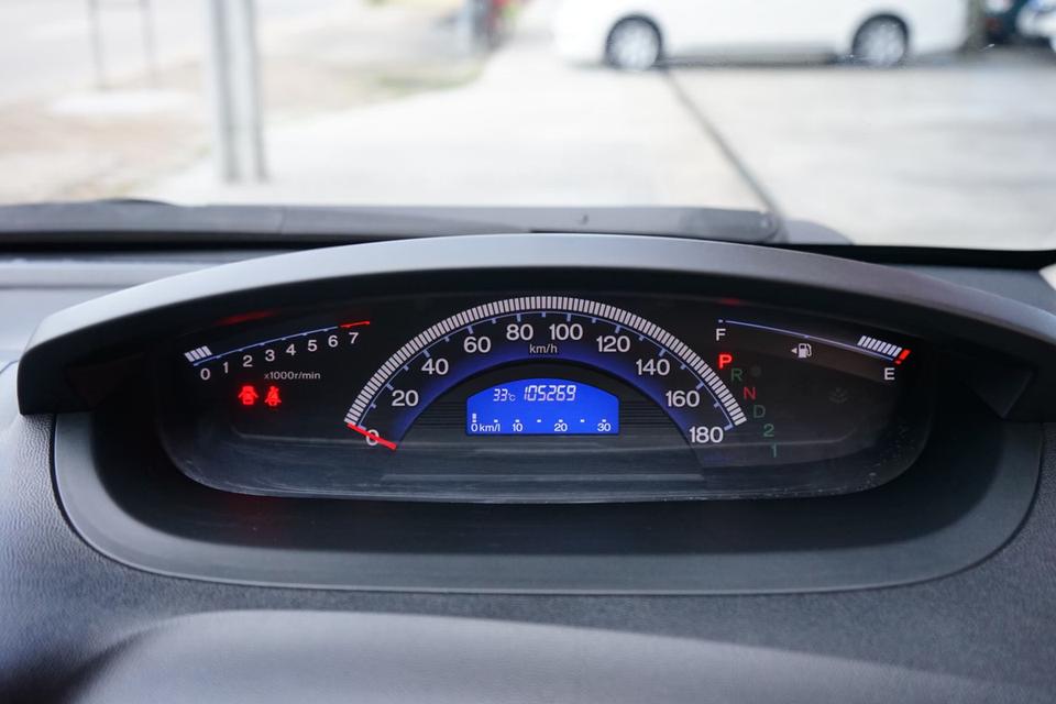 2013 HONDA FREED 1.5EL 12