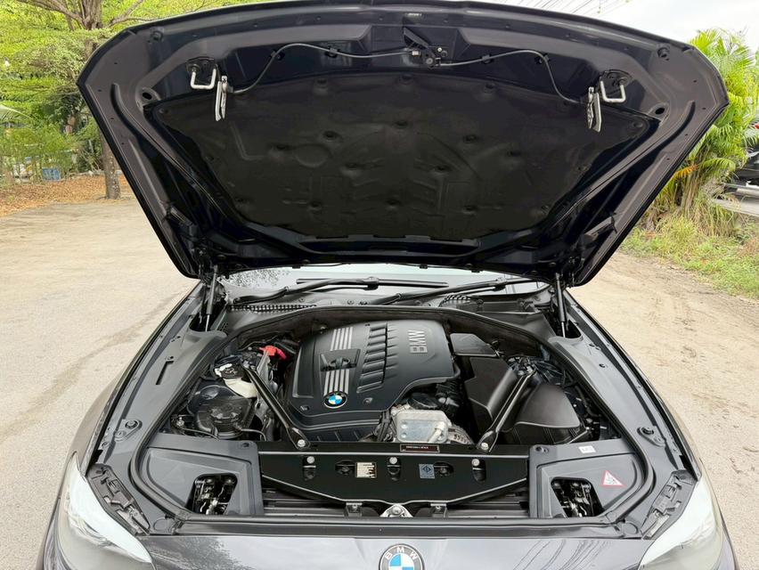 BMW 523i Highline ปี11 จด12รถสวยใช้น้อย เครื่องนิ่ง ช่วงล่างแน่น รถขับดีมาก จอดในร่มตลอด เจ้าของดูแลดี รับรองไม่ผิดหวัง 19