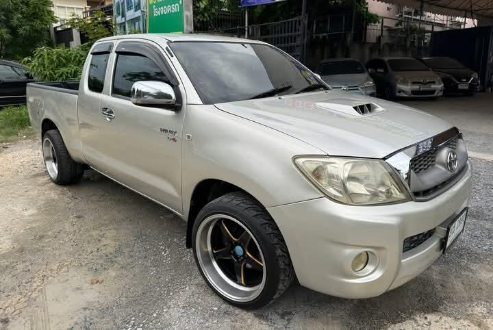 Toyota Hilux Vigo มือสอง 2