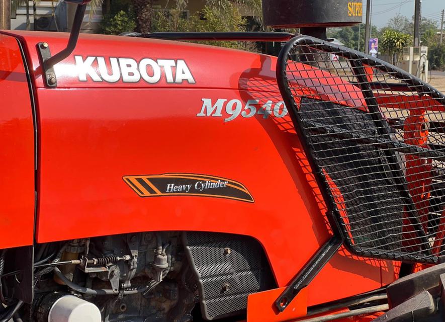 ขายรถไถ Kubota M9540 ปี 62  2