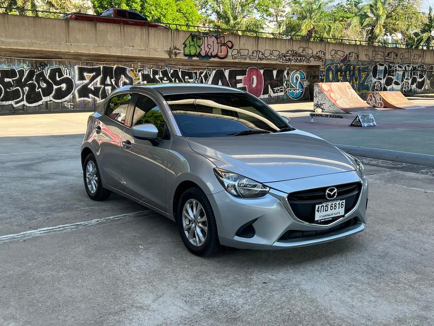 Mazda2 1.5XD Diesel AT 2015 ซื้อสดไม่มีแวท เพียง 279,000 บาท