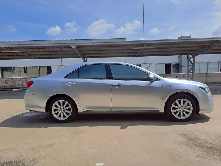 TOYOTA CAMRY 2.5 Hybrid CD ปี2014 2