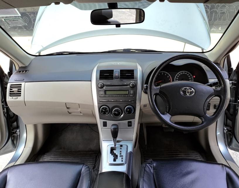 Toyota Corolla Altis 1.6 E CNG A/T ปี 2010  5