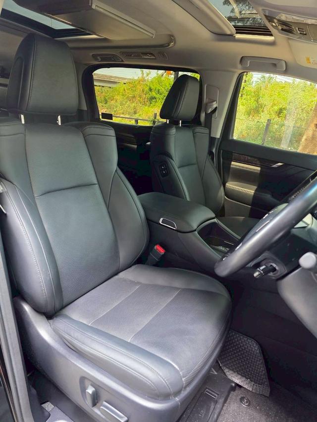 Toyota ALPHARD 2.5SC PACKAGE สีดำ ปี 2021 ไมล์ 50,000 กม. รูปที่ 8