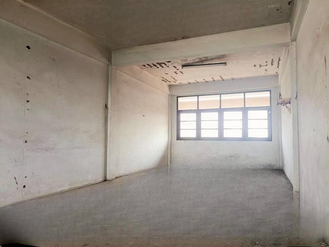 ขายตึกแถว 2 คูหา โครงการหรรษามาเจริญ ถนนเพชรเกษม 81 แขวงหนองแขม เขตหนองแขม กรุงเทพมหานคร 6