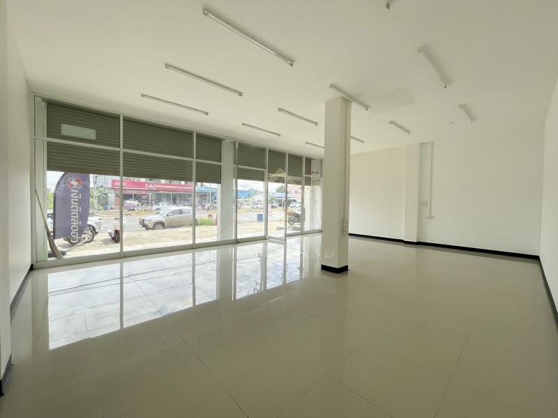 BHL1345 ขาย และ เช่า อาคารพาณิชย์ 3 ชั้น 2 คูหา หนองบัว นครสวรรค์ 4