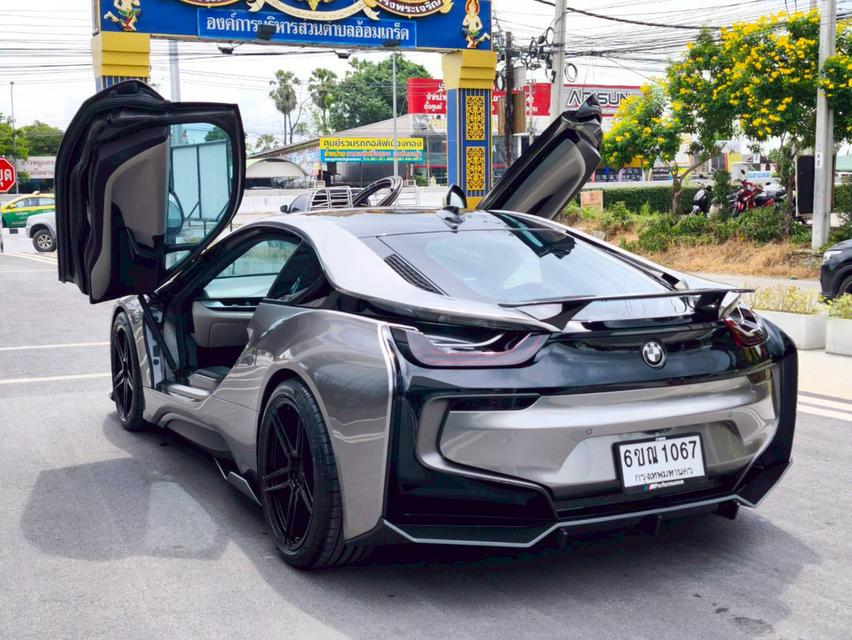รหัสรถ KPV53 2018 BMW i8 1.5 HYBRID Pure Impulse สีดำ WRAP สีน้ำตาล 15