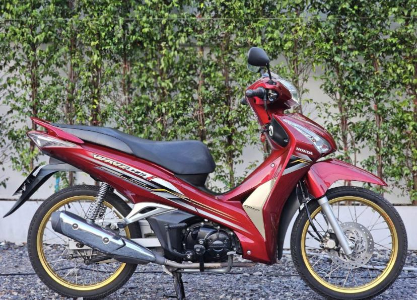 Honda Wave 125 i สีแดง 4