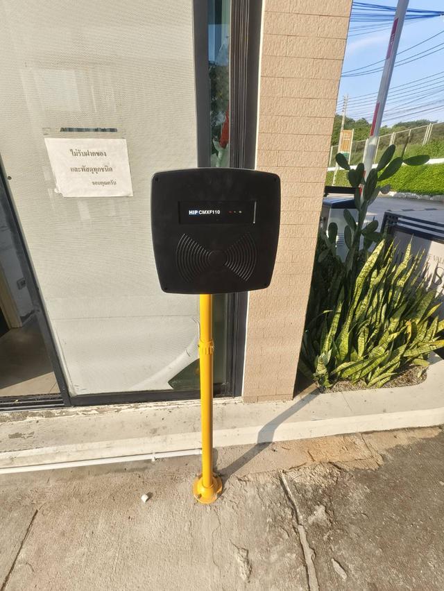 ไม้กั้นเข้าออกหมู่บ้าน ไม้กั้นรถยนต์ 099-3732032 ไม้แขนกั้นรถยนต์ชลบุรี บ่อวิน ไม้กั้นรถยนต์ชลบุรี ไม้กระดกชลบุรี ไม้แขนกั้นรถยนต์ระยอง - ชลบุรี