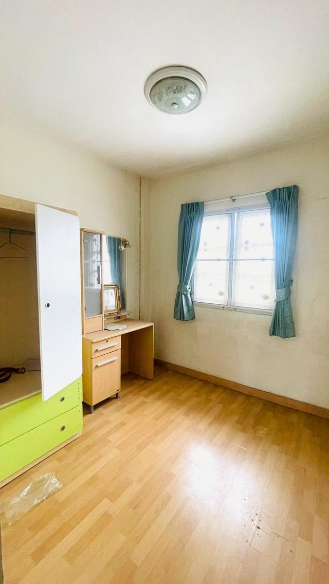 ขายทาวน์เฮ้าส์หมู่บ้านพัฒนาสิริ รามอินทรา 4