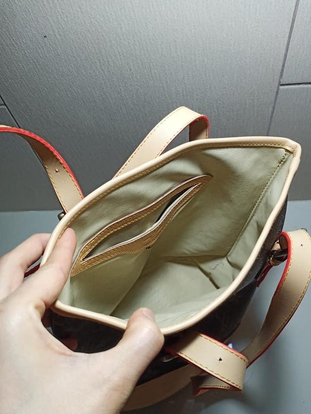 กระเป๋าสะพายทรงถังมือสองสภาพดี รูปที่ 8