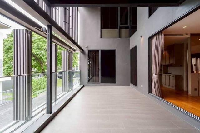 ขายบ้านเดี่ยว 3 ชั้น The Urban Reserve Rama 9-Motorway เนื้อที่ 77 ตร.วา Super Luxury ลิฟท์และสระส่วนตัว พร้อมผู้เช่า
