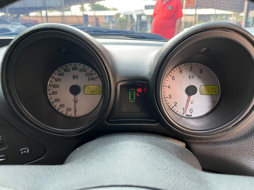 Alfa 156. สีดำ 2.0 ts. Selespeed ปี 2000 11