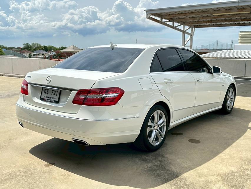 MERCEDES-BENZ E200 CGI Saloon (W212)1.8L Turbo 7G-Tronic BlueEfficiency 7
