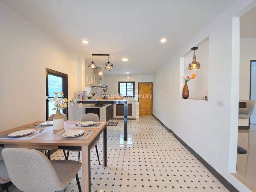 หมู่บ้านซื่อตรง ถนนสุวินทวงศ์ 29 15